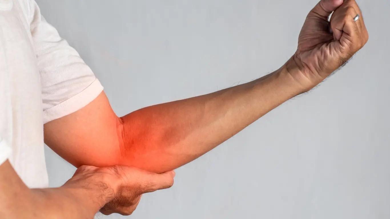 Why Your Golfer’s Elbow Hasn’t Healed Yet